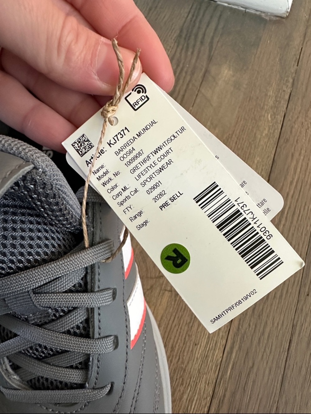 Adidas - Picture 6 of 6